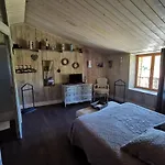 Bed & Breakfast Le Moulin De La Fortie 3*