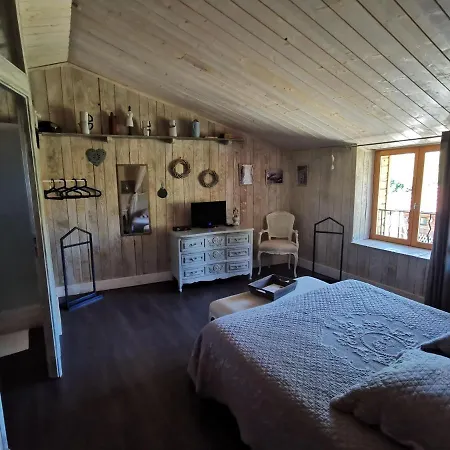 Bed & Breakfast Le Moulin De La Fortie 3*