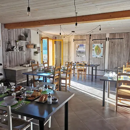 Le Moulin De La Fortie, 住宿加早餐酒店
